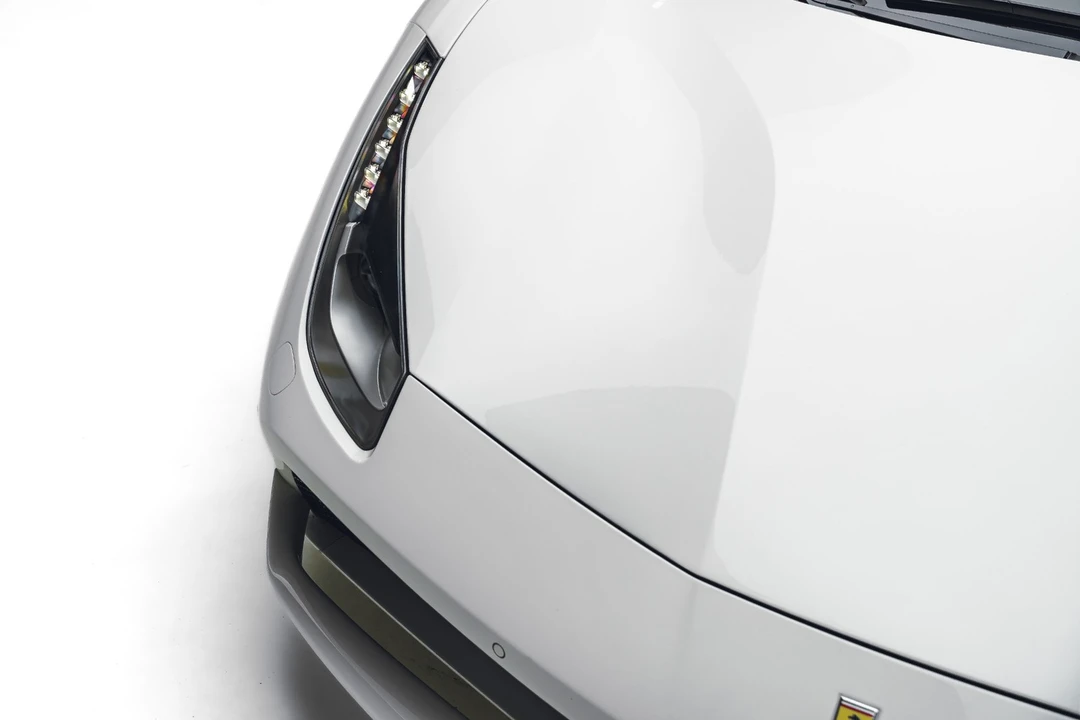 2018 Ferrari 488 GTB - Image 11 of 31