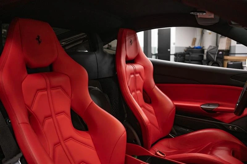 2018 Ferrari 488 GTB - Image 11 of 18