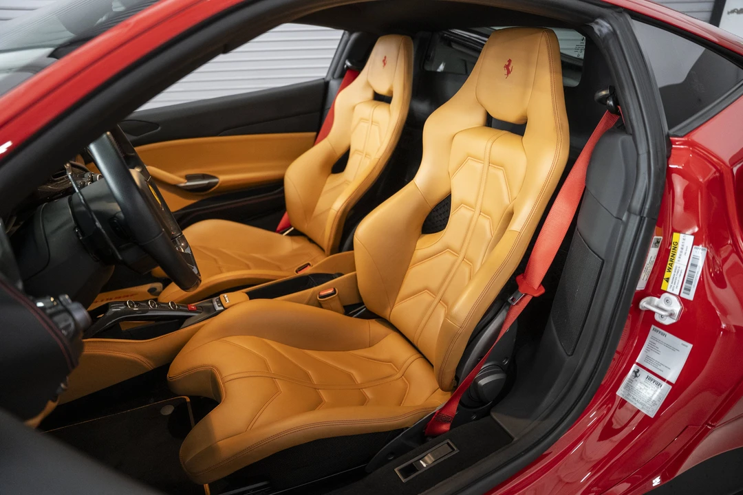 2018 Ferrari 488 GTB - Image 24 of 31