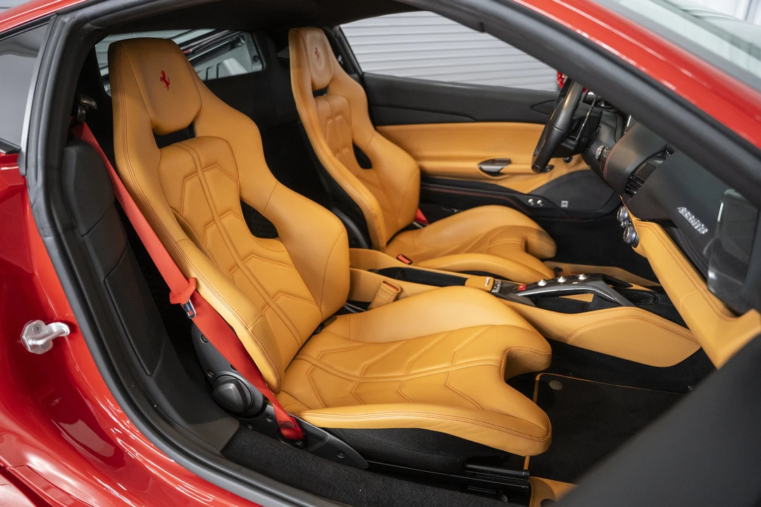2018 Ferrari 488 GTB - Image 27 of 31