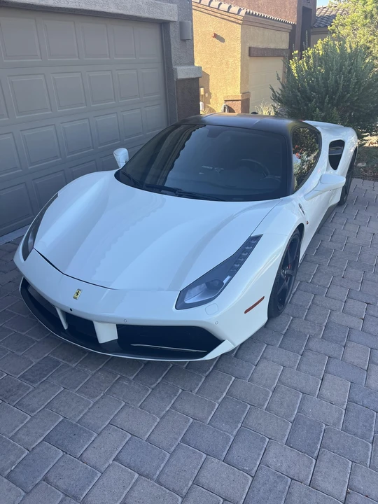 2018 Ferrari 488 GTB - Image 2 of 31