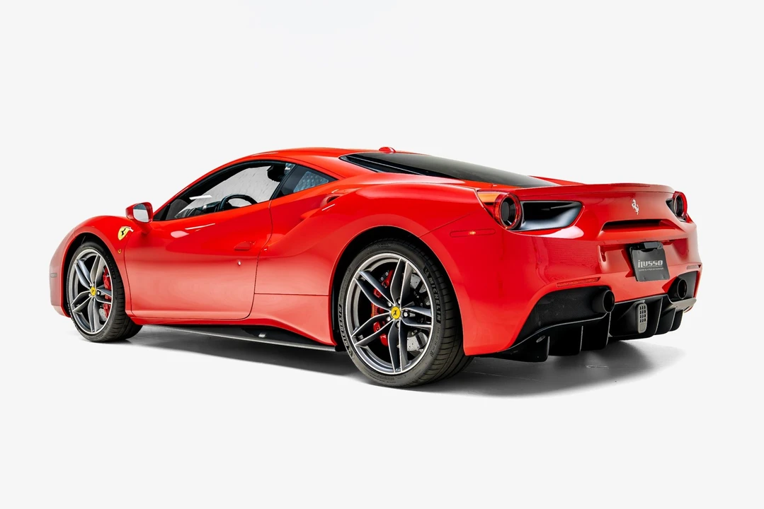 2018 Ferrari 488 GTB - Image 8 of 31