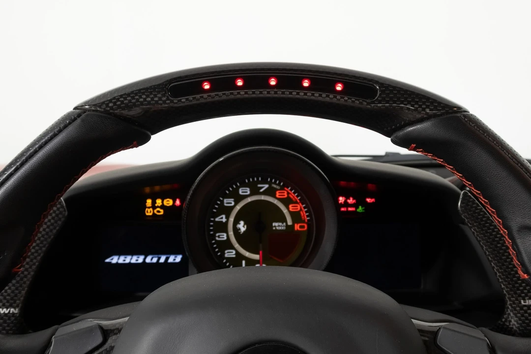 2018 Ferrari 488 GTB - Image 28 of 31