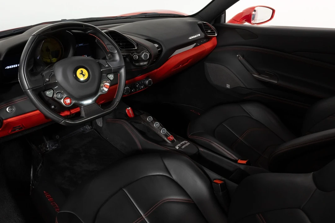 2018 Ferrari 488 GTB - Image 3 of 31