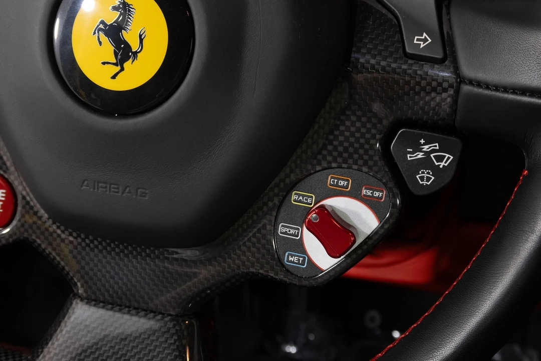 2018 Ferrari 488 GTB - Image 29 of 31