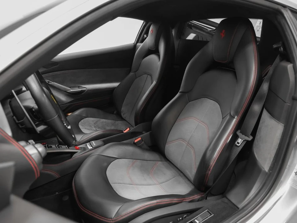 2018 Ferrari 488 GTB - Image 3 of 31
