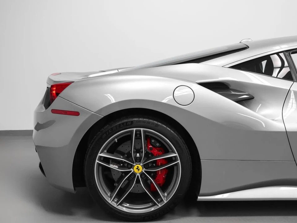 2018 Ferrari 488 GTB - Image 31 of 31