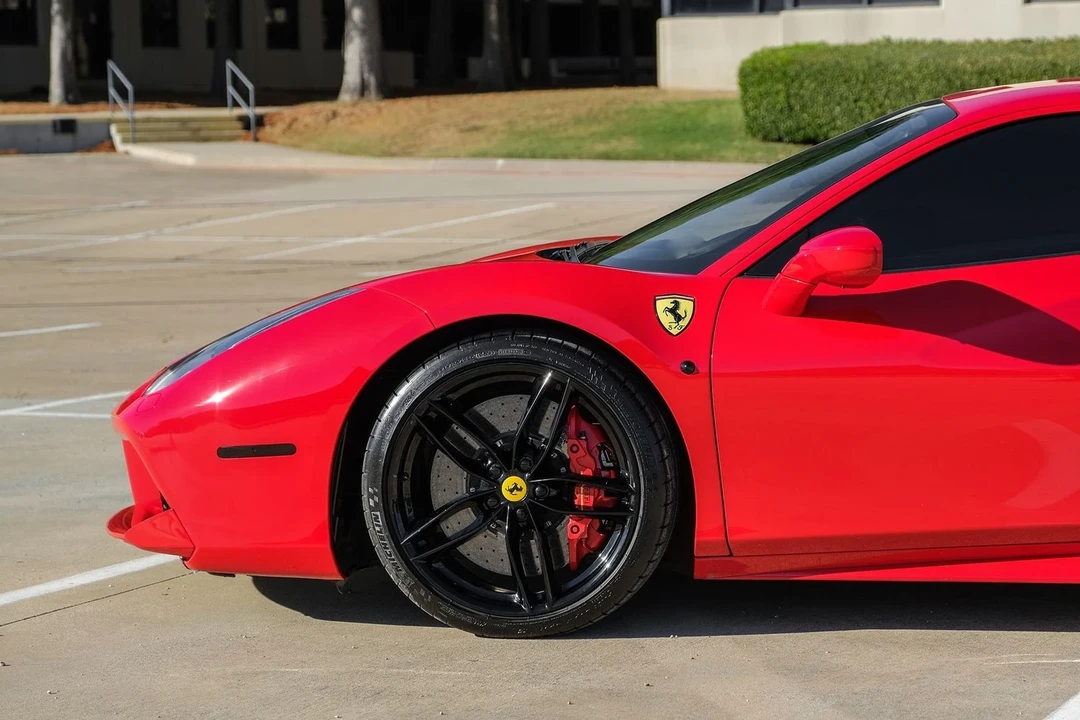 2018 Ferrari 488 GTB - Image 13 of 21