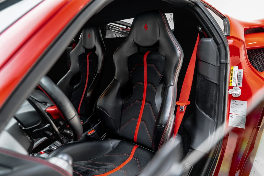 2018 Ferrari 488 GTB - Image 4 of 31