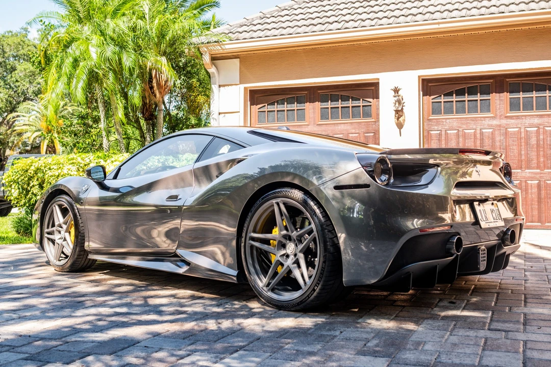 2018 Ferrari 488 GTB - Image 8 of 31