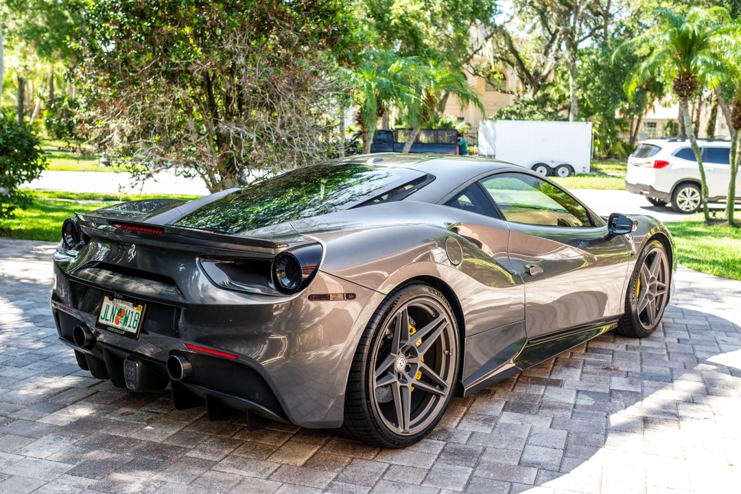 2018 Ferrari 488 GTB - Image 8 of 31