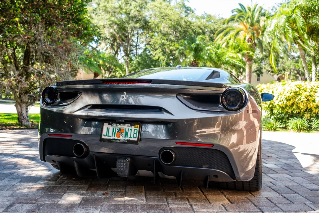 2018 Ferrari 488 GTB - Image 10 of 31