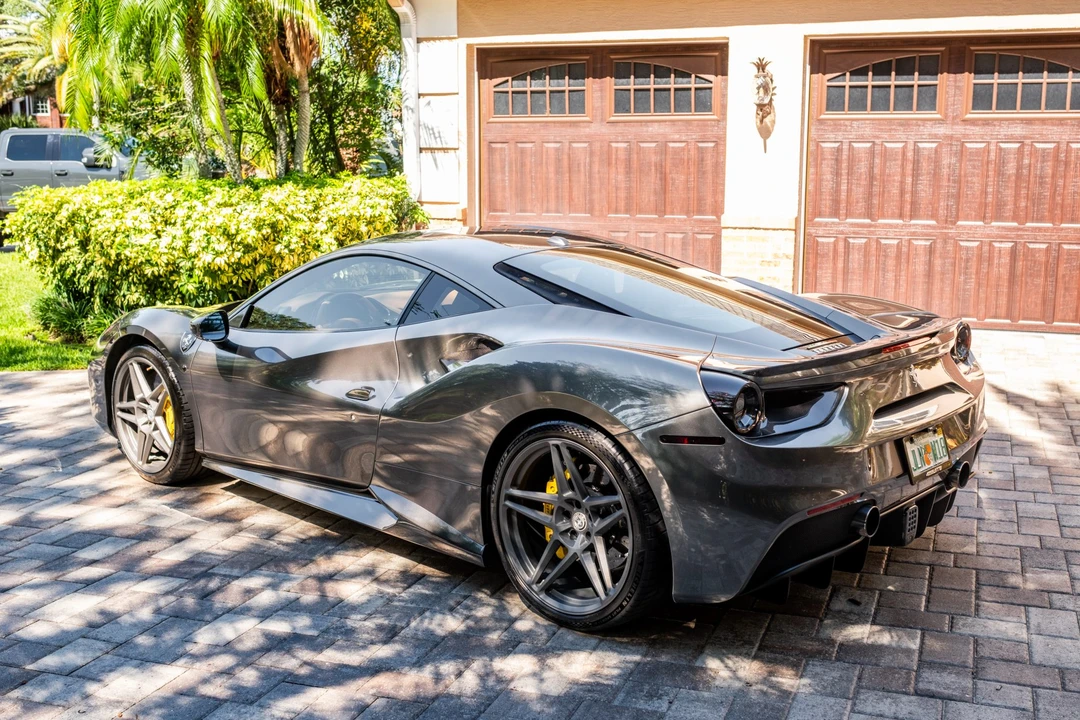 2018 Ferrari 488 GTB - Image 12 of 31