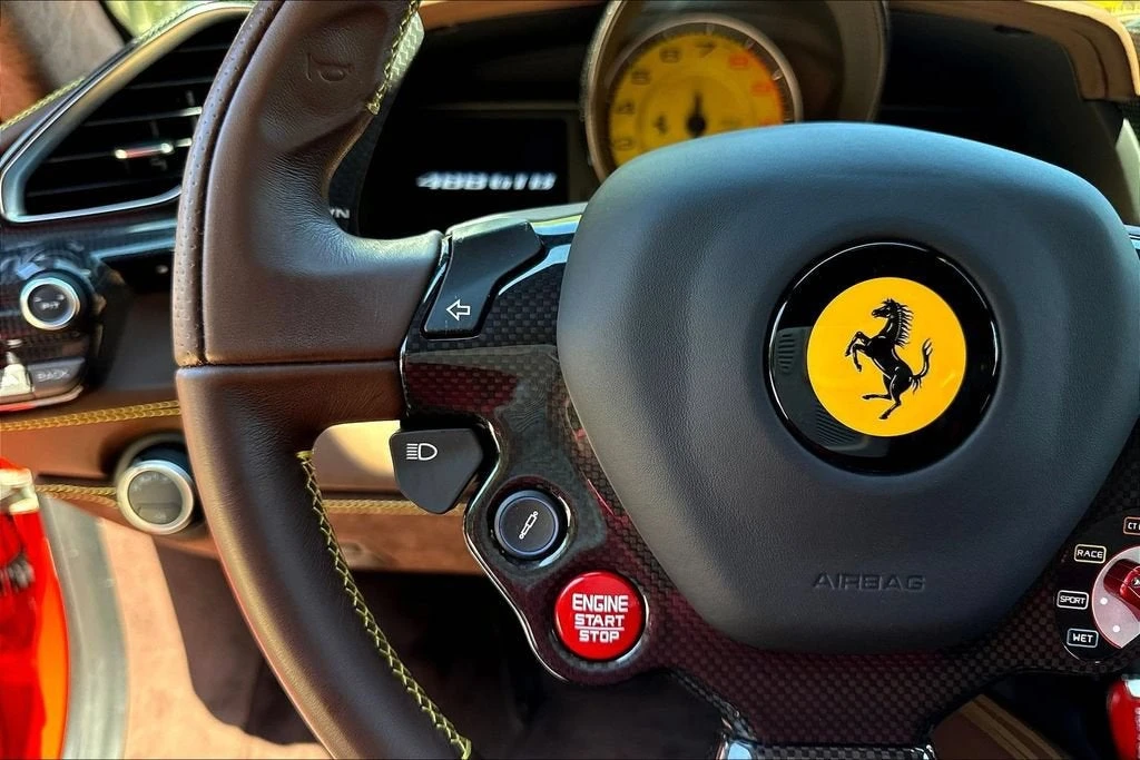 2018 Ferrari 488 GTB - Image 11 of 31