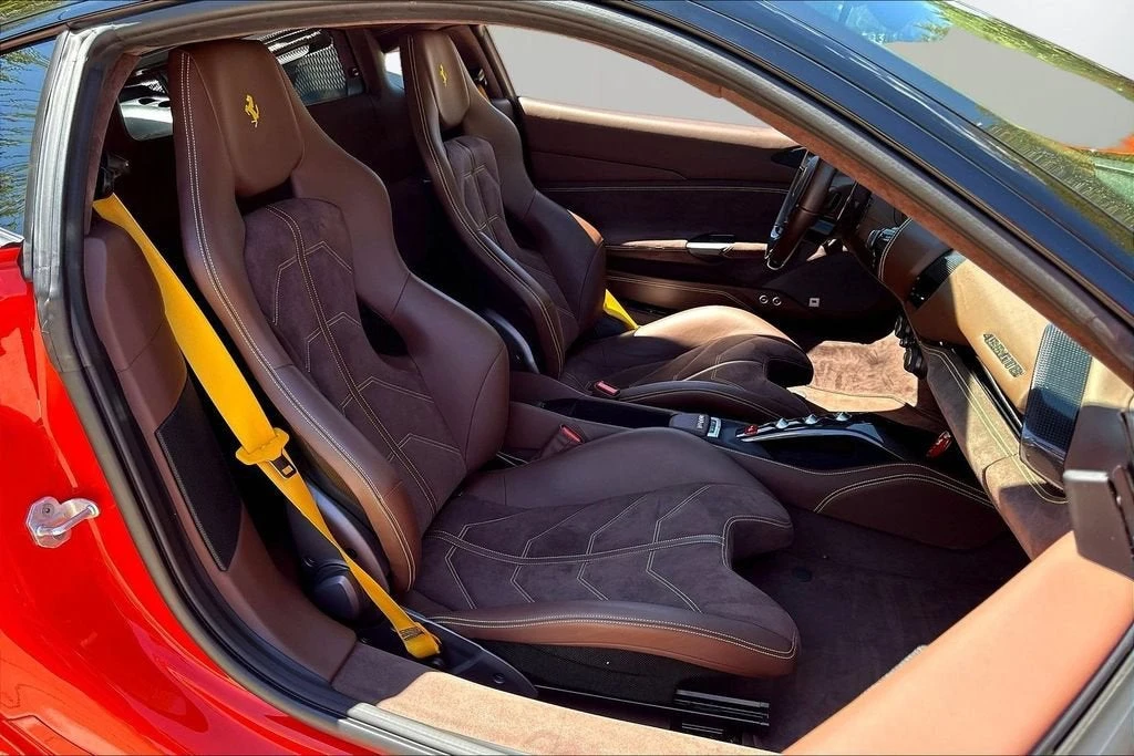 2018 Ferrari 488 GTB - Image 24 of 31