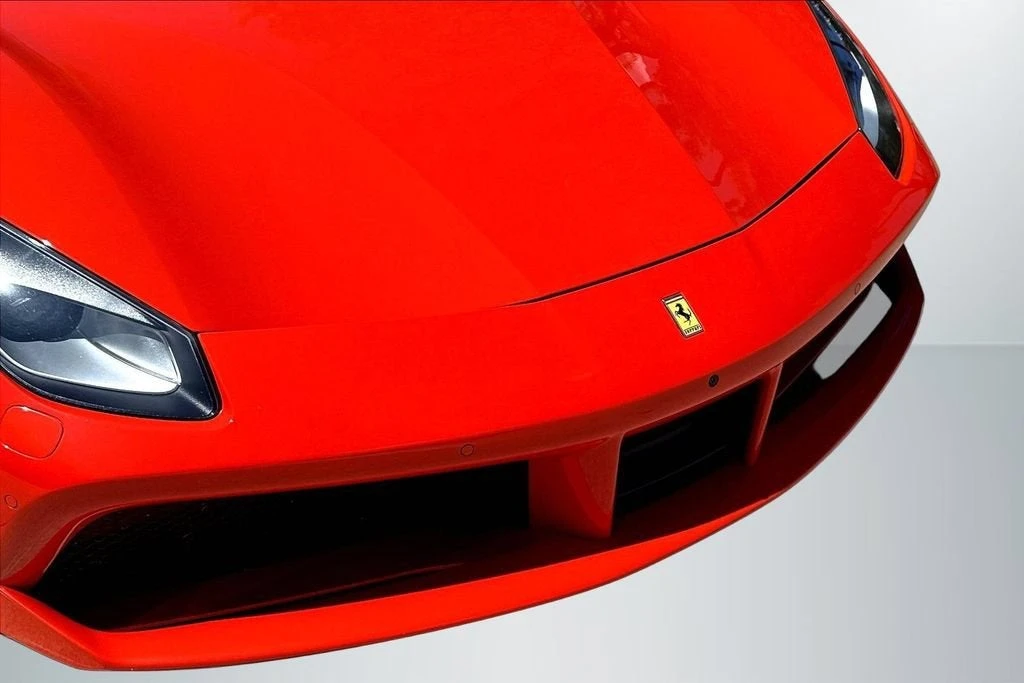 2018 Ferrari 488 GTB - Image 28 of 31