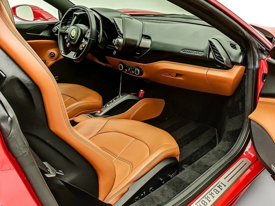 2018 Ferrari 488 GTB - Image 19 of 31