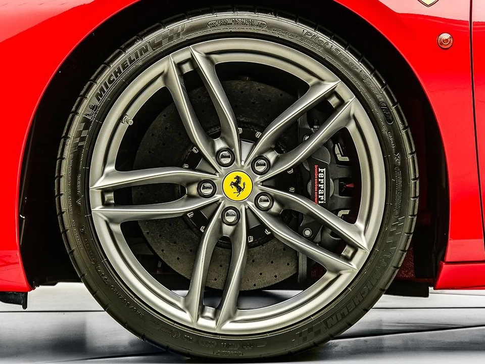 2018 Ferrari 488 GTB - Image 29 of 31