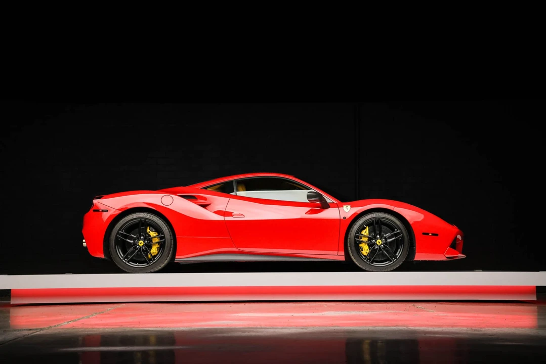 2018 Ferrari 488 GTB - Image 15 of 31