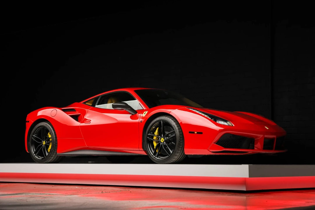 2018 Ferrari 488 GTB - Image 13 of 31