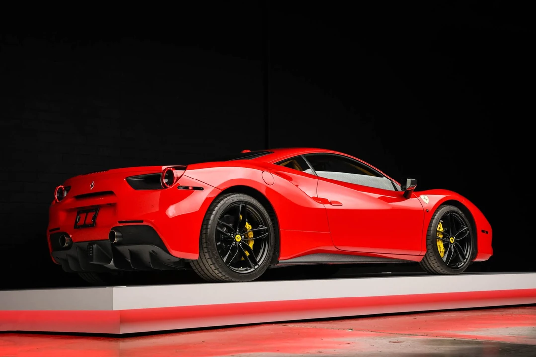 2018 Ferrari 488 GTB - Image 18 of 31
