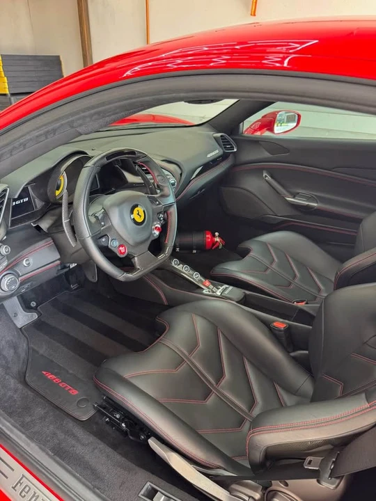 2018 Ferrari 488 GTB - Image 6 of 9