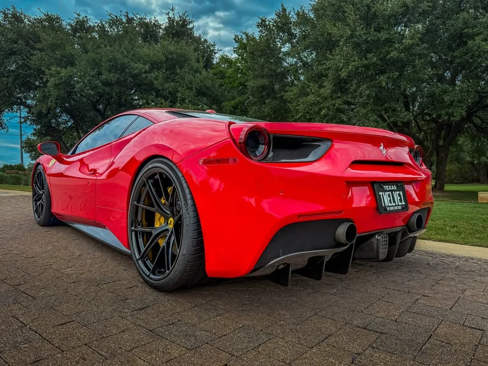 2018 Ferrari 488 GTB - Image 2 of 9