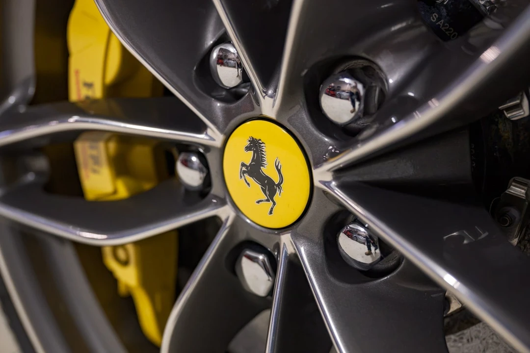 2018 Ferrari 488 GTB - Image 16 of 31