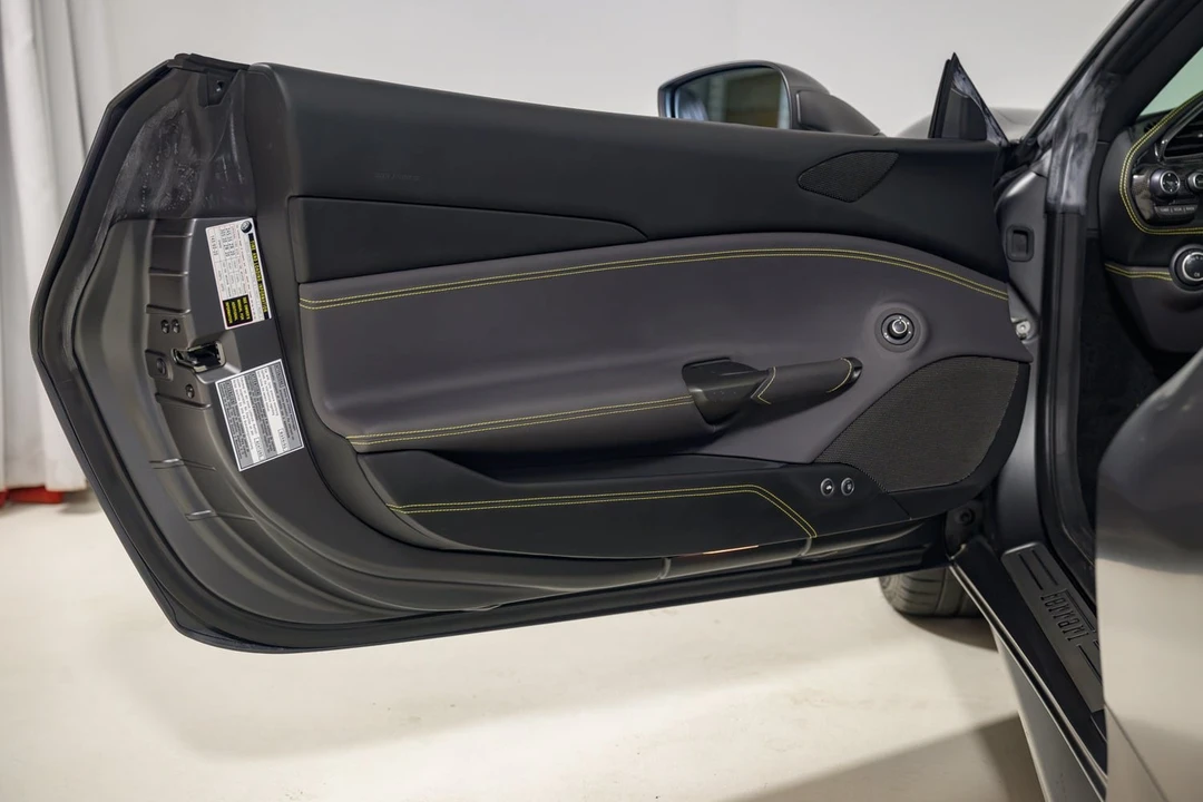 2018 Ferrari 488 GTB - Image 19 of 31
