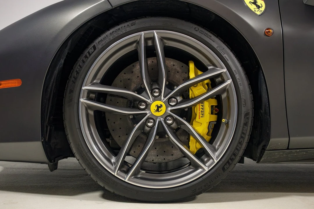 2018 Ferrari 488 GTB - Image 12 of 31