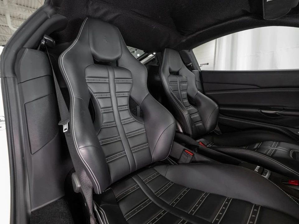 2018 Ferrari 488 GTB - Image 16 of 31