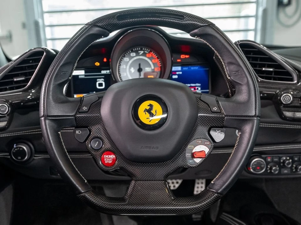 2018 Ferrari 488 GTB - Image 26 of 31