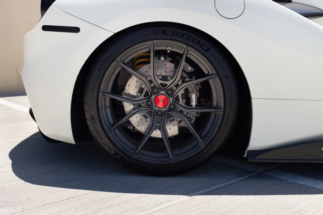 2018 Ferrari 488 GTB - Image 21 of 31