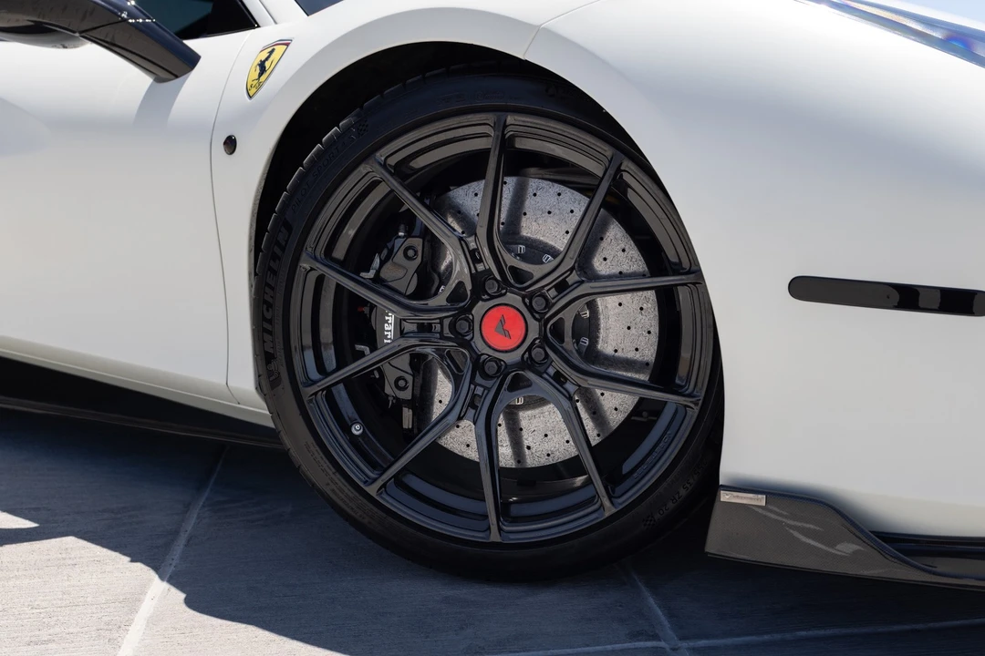 2018 Ferrari 488 GTB - Image 20 of 31