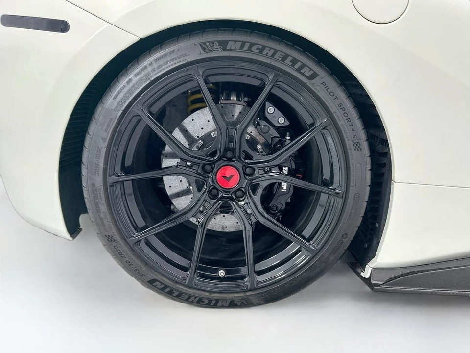 2018 Ferrari 488 GTB - Image 28 of 31