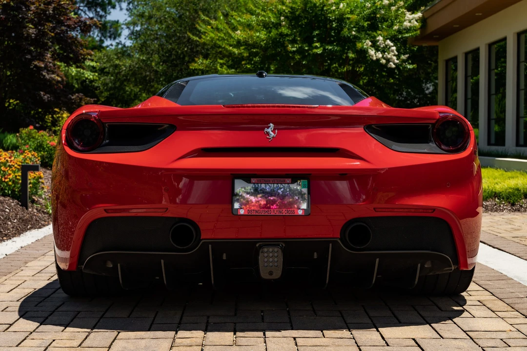 2018 Ferrari 488 GTB - Image 8 of 31