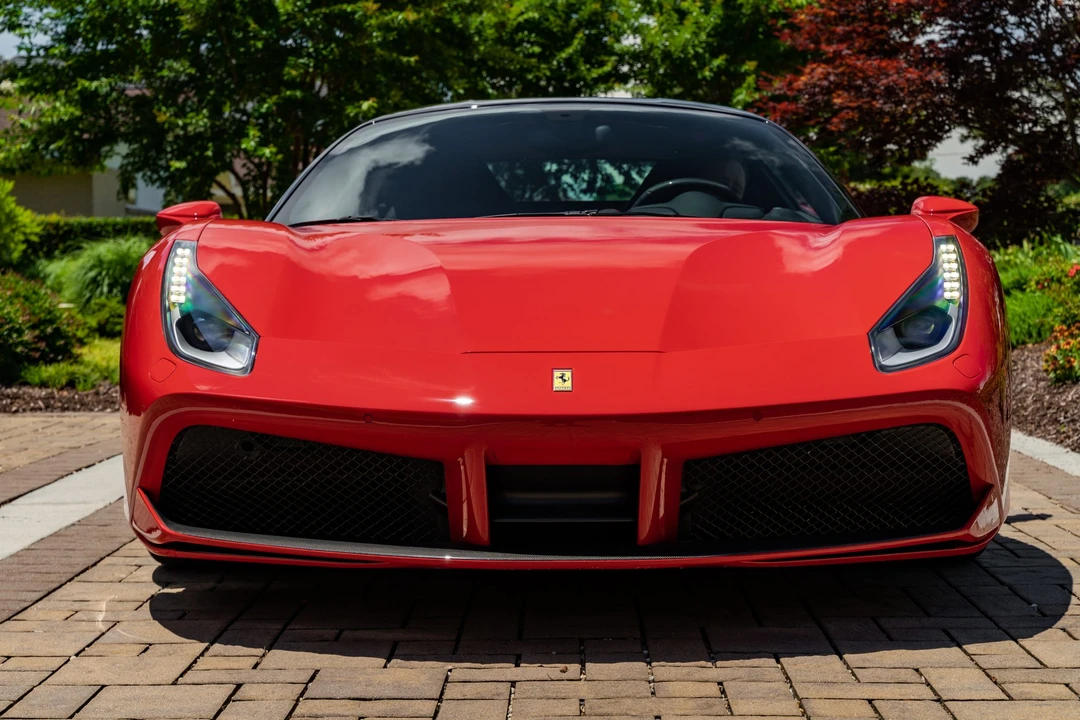 2018 Ferrari 488 GTB - Image 4 of 31
