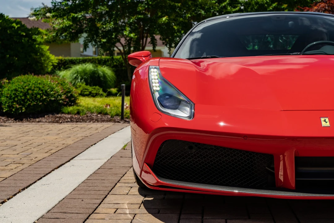 2018 Ferrari 488 GTB - Image 12 of 31
