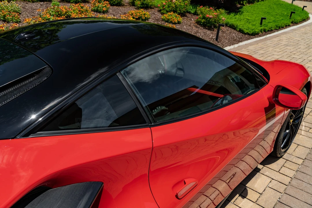 2018 Ferrari 488 GTB - Image 22 of 31