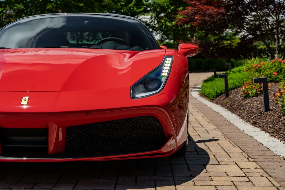 2018 Ferrari 488 GTB - Image 13 of 31