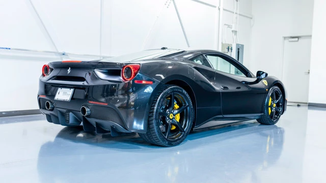 2018 Ferrari 488 GTB - Image 15 of 15