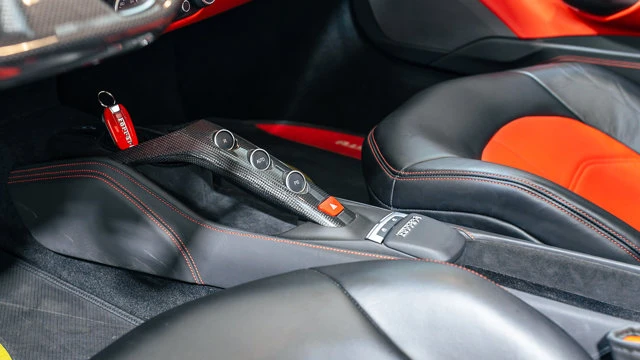 2018 Ferrari 488 GTB - Image 7 of 15