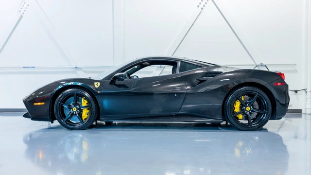 2018 Ferrari 488 GTB - Image 13 of 15