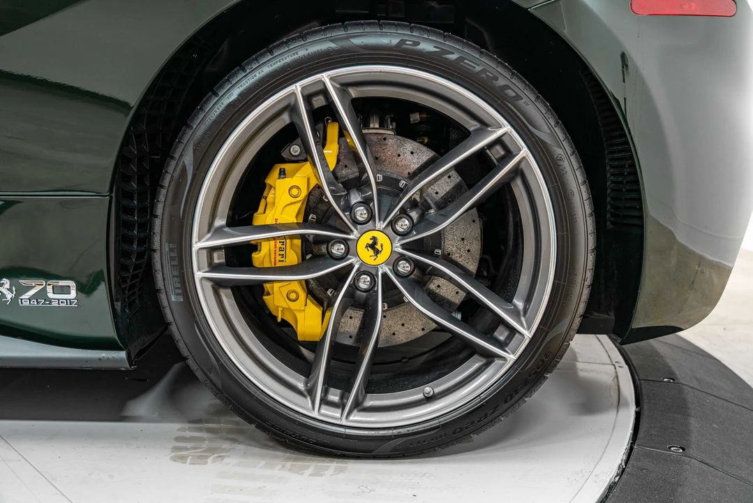 2018 Ferrari 488 GTB - Image 16 of 31