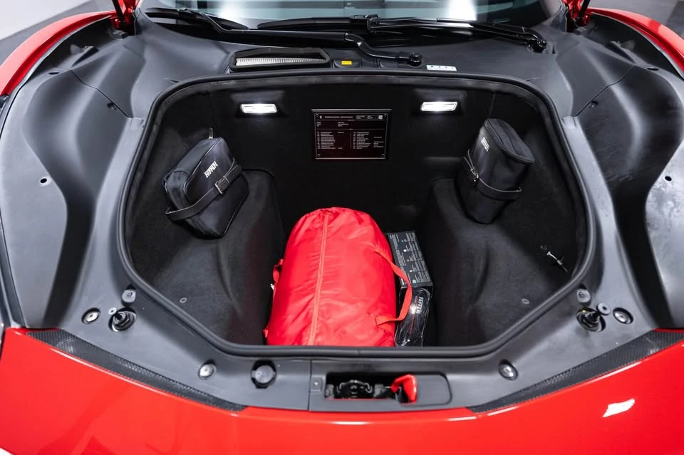 2018 Ferrari 488 GTB - Image 7 of 13