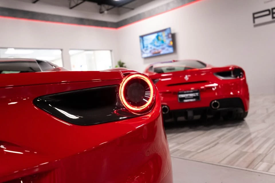 2018 Ferrari 488 GTB - Image 6 of 13