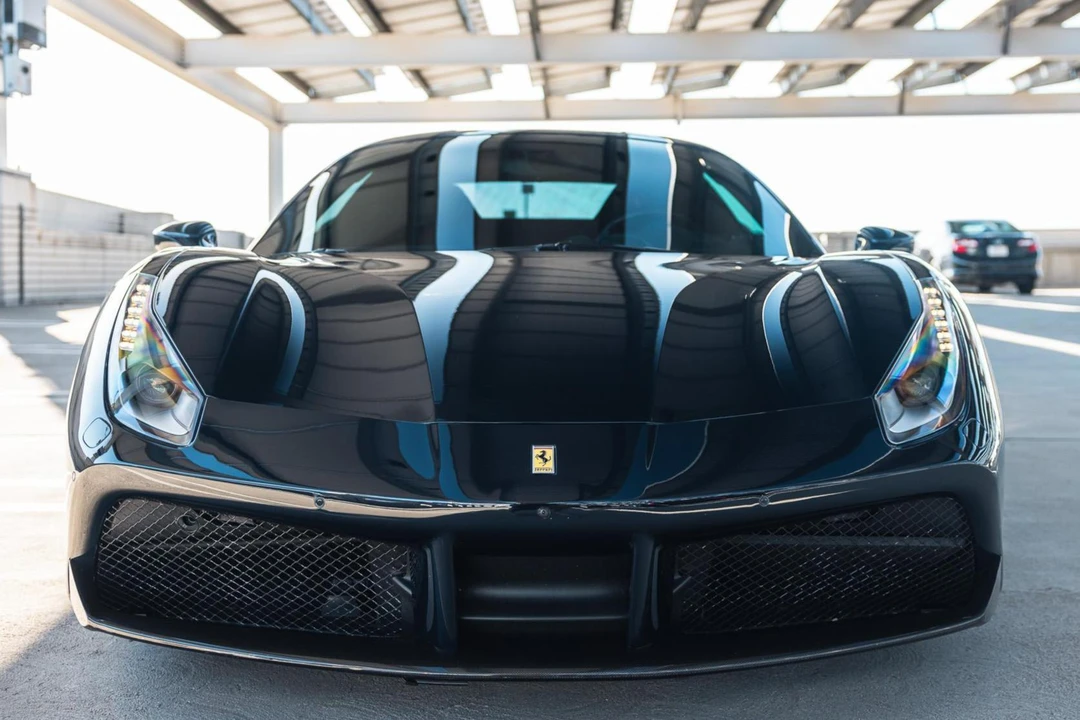 2018 Ferrari 488 GTB - Image 2 of 31