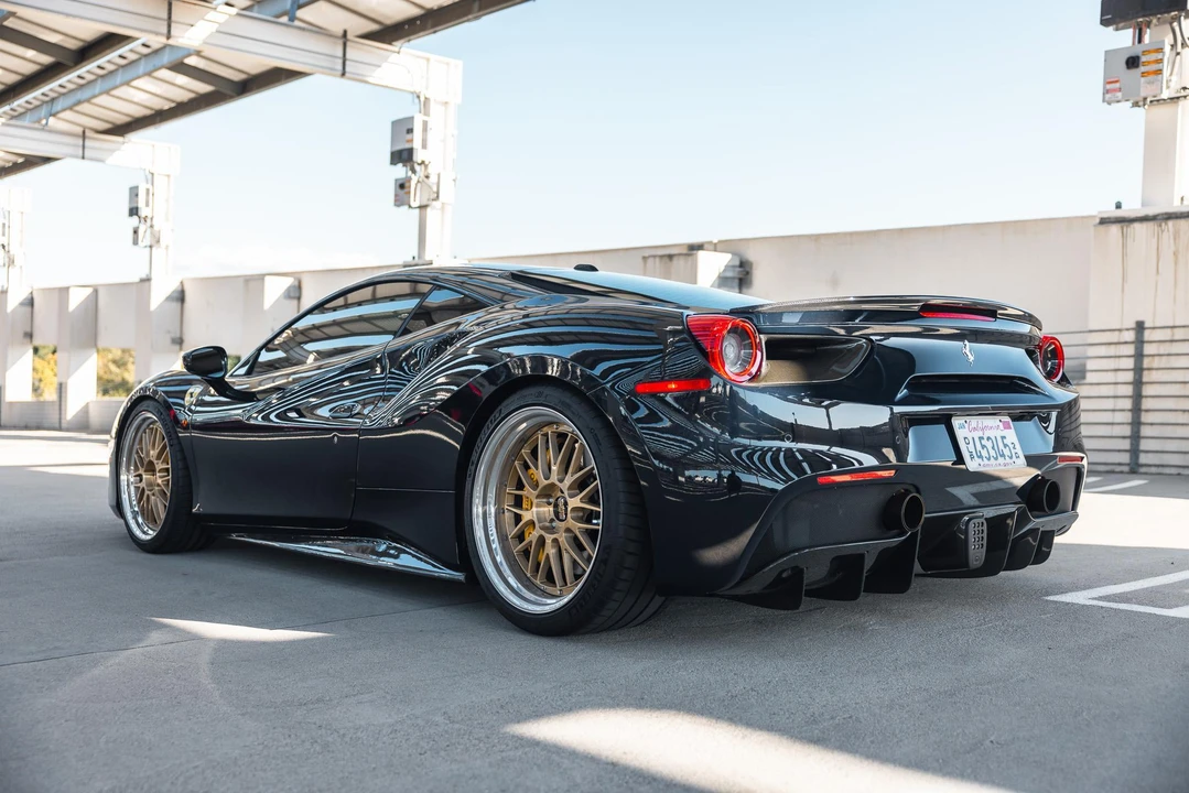 2018 Ferrari 488 GTB - Image 14 of 31