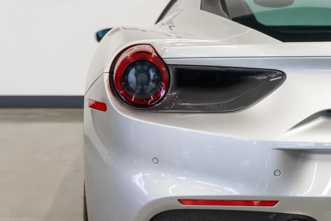 2018 Ferrari 488 GTB - Image 16 of 21