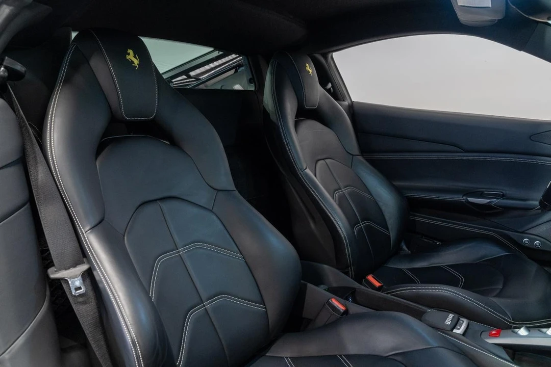 2018 Ferrari 488 GTB - Image 9 of 21